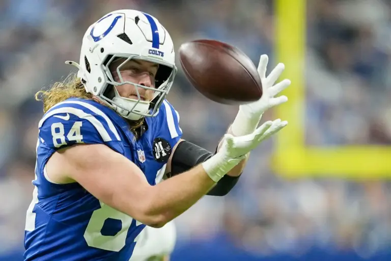 Colts tight end