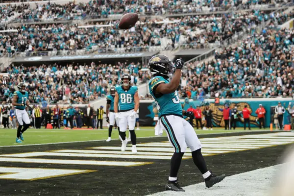 Top 3 Dynasty Running Back Trade Targets to Buy Low