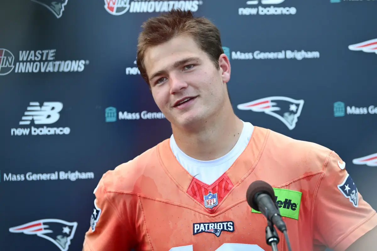 Patriots QB Drake Maye Delivers Bold Assessment of A.J. Brown