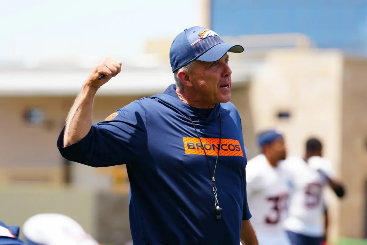 Broncos head coach