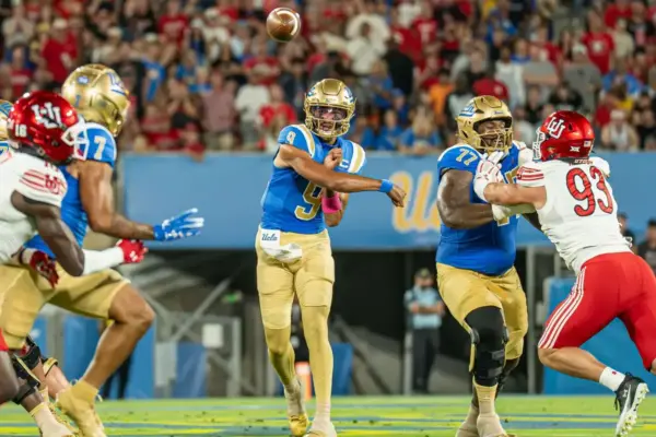 Early 2027 NFL Draft Nico Iamaleava Scouting Report