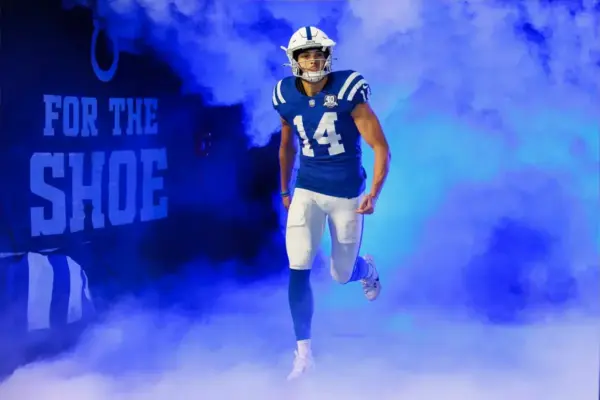 Colts Mulling Blockbuster Splash Amid Veteran WR Rumors