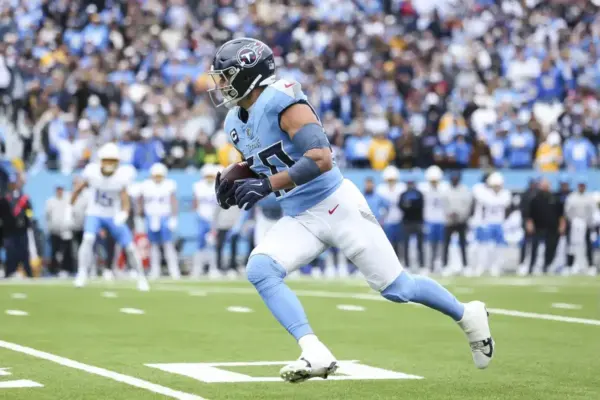 3 Ideal Trade Fits for $21M Star LB