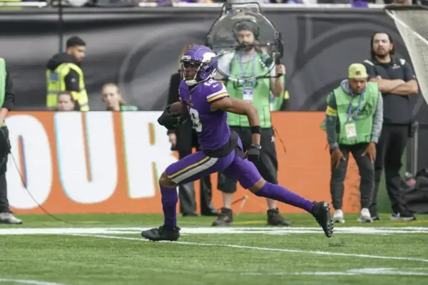 Bills, Vikings Connected in Massive $140M Trade Rumor