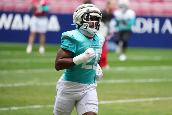 Miami Dolphins and Jordyn Brooks Agree to 3-Year Extension