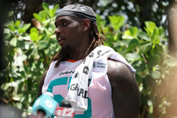 Ranking the Top AFC East Offensive Linemen for 2026