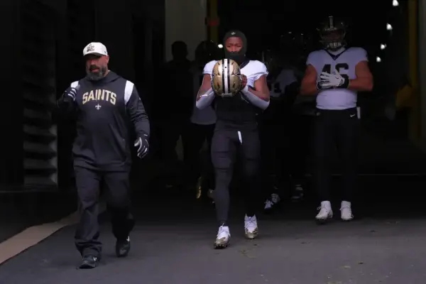 NFL Trade Rumors: Saints, Bengals Projected in Latest Blockbuster $10M Trade