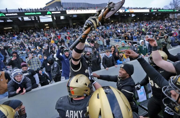 Yards And Stripes: Army Looks For First Conference Title