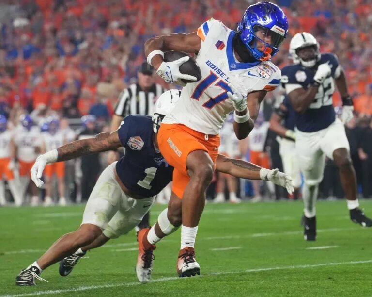 Get Off My Pylon: Western College Football Preview with TJ Rives
