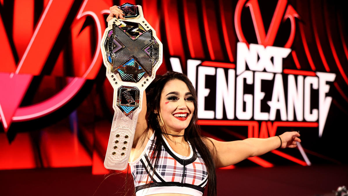 Roxanne Perez holding the NXT Women's Championship