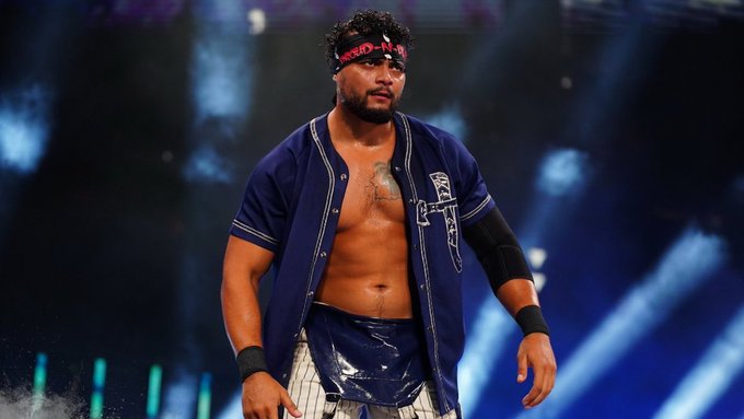 Photo of Mike Santana in AEW.