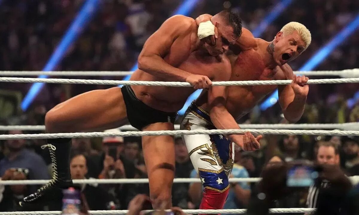 A photo of Cody Rhodes and Gunther at WWE Royal Rumble 2023.