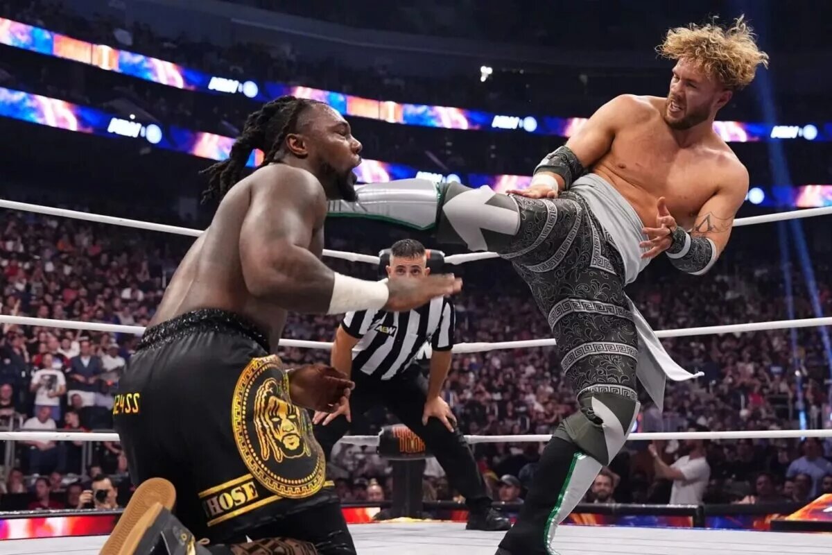 A photo of Will Ospreay vs. Swerve Strickland at AEWxNJPW: Forbidden Door 2024.