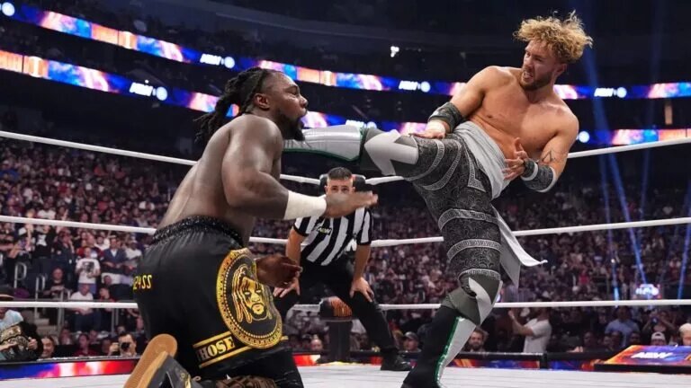 A photo of Will Ospreay vs. Swerve Strickland at AEWxNJPW: Forbidden Door 2024.