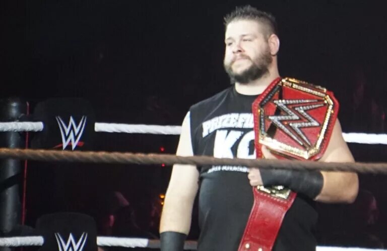 Celebrating 10 Years of Kevin Owens in WWE [Miguel Discart from Bruxelles, Belgique, CC BY-SA 2.0 , via Wikimedia Commons]