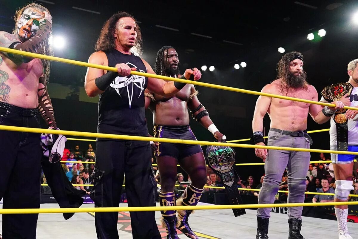 Wrestlers in the ring on an iMPACT taping prior to TNA Sacrifice