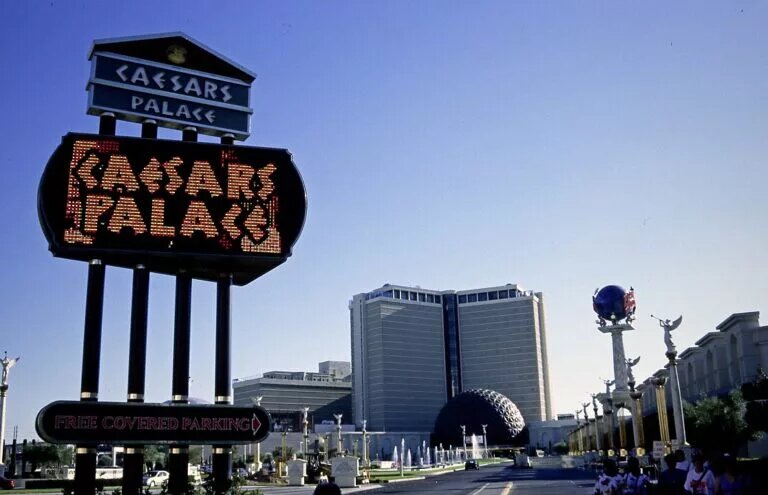 WrestleMania returns to Las Vegas