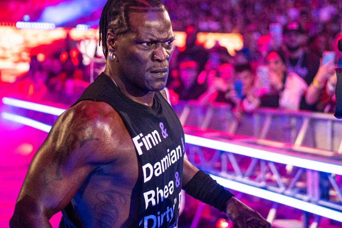 R-Truth faces John Cena at Saturday Night's Main Event