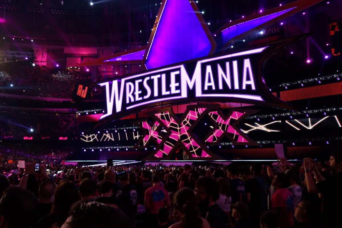 A photo of the WWE WrestleMania XXX stage.