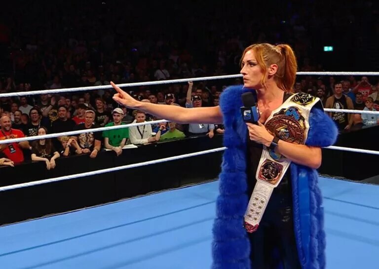 A photo of WWE star Becky Lynch, who met Chris Hemsworth.