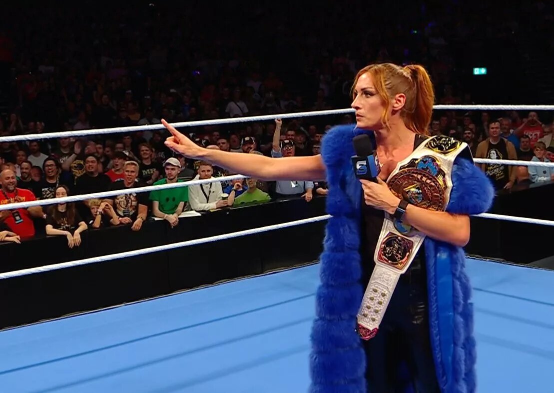 A photo of WWE star Becky Lynch, who met Chris Hemsworth.