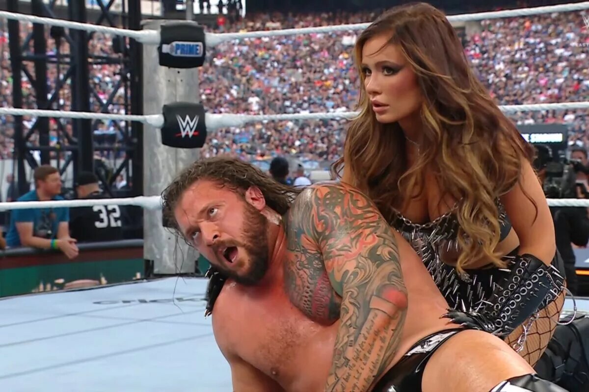 A photo of WWE star Karrion Kross.