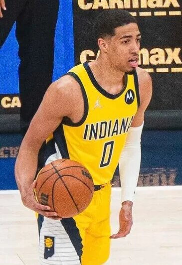 Tyrese Haliburton 51923778880 cropped