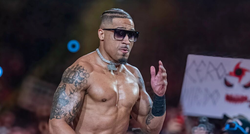 A photo of WWE star Carmelo Hayes