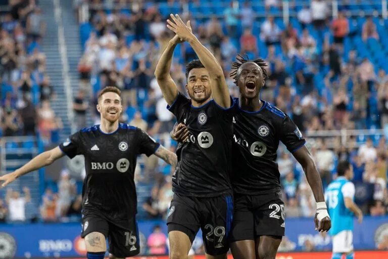 CF Montreal midfielder Mathieu Choinière celebrates goal on June 25, 2022