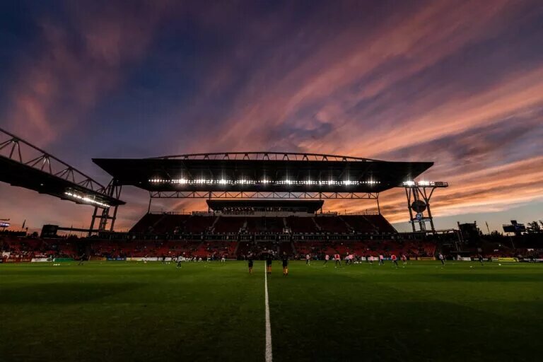Inter Miami CF improves their MLS Cup Playoffs chances with a 1-0 win in Toronto FC's last home game this year