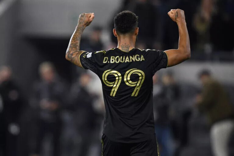 LAFC forward Denis Bouanga