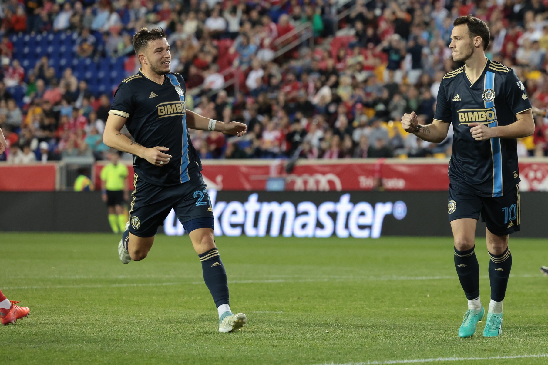 MLS: Philadelphia Union at New York Red Bulls at Red Bull Arena as Daniel Gazdag Scores Because of a Controversial Foul