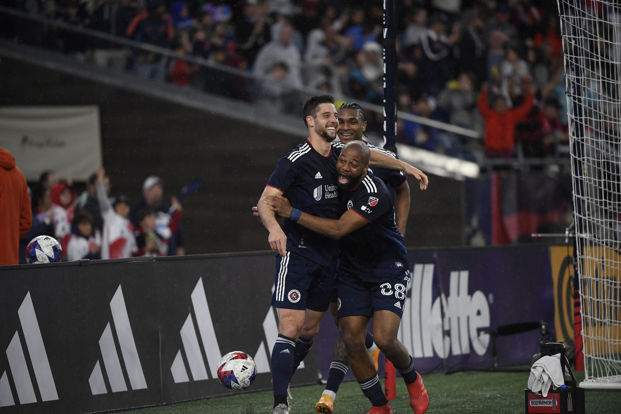 Carles Gil, Matt Polster and Bobby Wood scored the goals in the Revs latest win!
