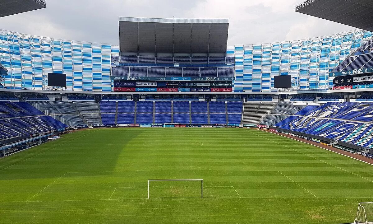 Interior del Estadio Cuauhtémoc, home of the Puebla vs Monterrey Game