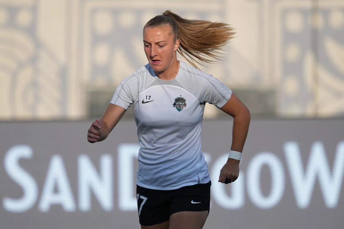 NWSL: Washington Spirit at San Diego Wave FC with Nicole Douglas at Snapdragon Stadium