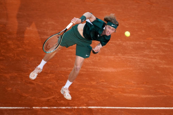 Andrey Rublev in action at the ATP Monte Carlo Masters.