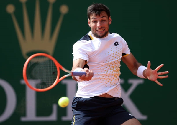 Bernabe Zapata Miralles in action ahead of the ATP Barcelona Open.