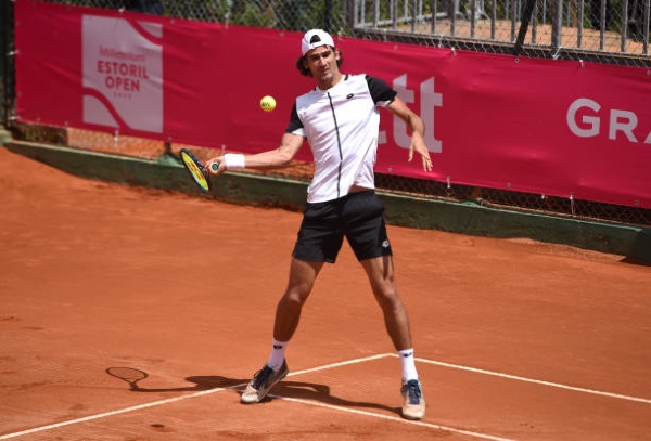 Lloyd Harris in action ahead of the ATP Rome Masters.