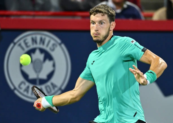 Pablo Carreno Busta in action at the ATP Montreal Masters.