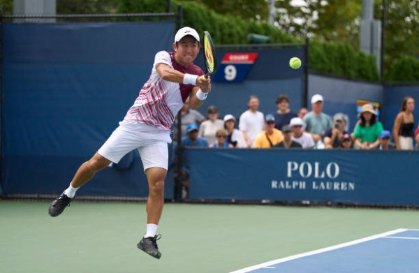 Yoshihito Nishioka in action ahead of the ATP Seoul Open.