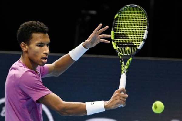 Auger-Aliassime in action ahead of the ATP Paris Masters.