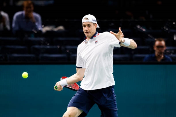 John Isner in action ahead of the ATP Auckland Classic.