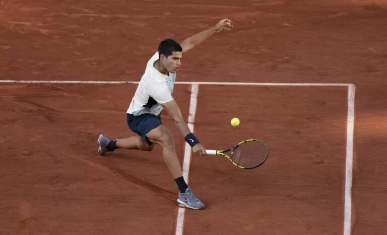 Carlos Alcaraz in action ahead of the ATP Buenos Aires Open.