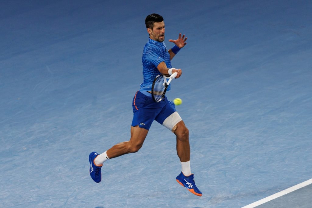 Tênis: Djokovic vai às quartas em Dubai e reencontra o 'freguês' Hurkacz