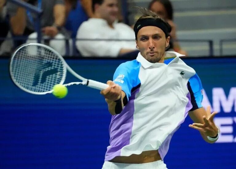 Arthur Rinderknech in action ahead of the French Open.