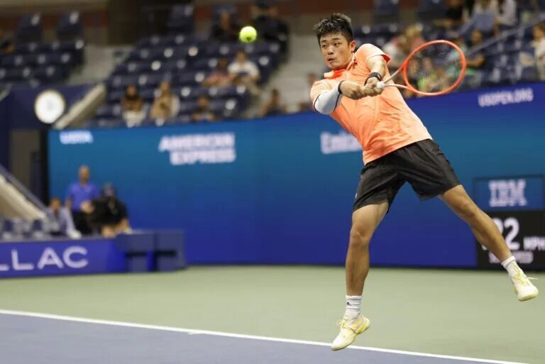 Wu Yibing in action ahead of the ATP Dallas Open.