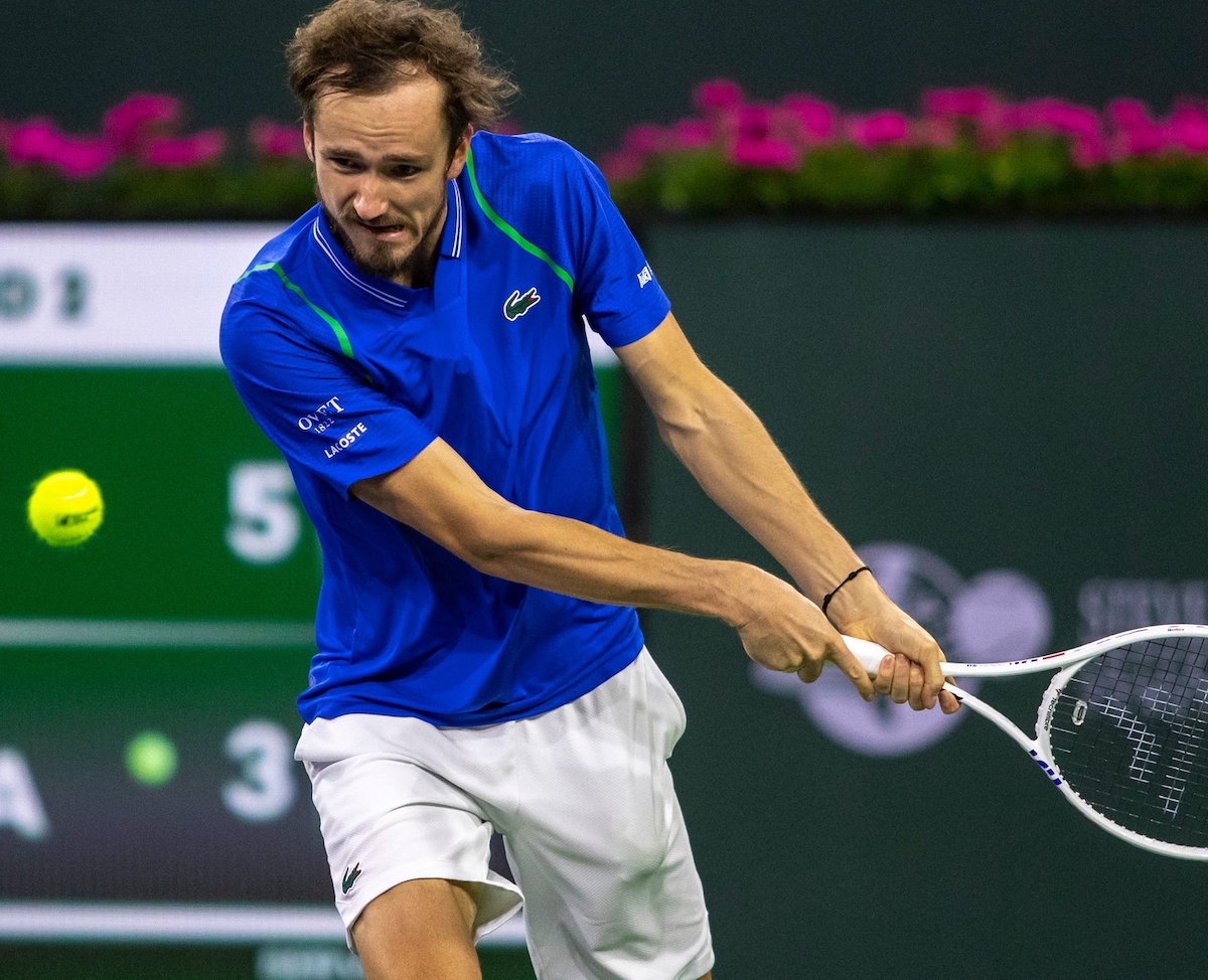 Daniil Medvedev Edges Past Ilya Ivashka in Indian Wells