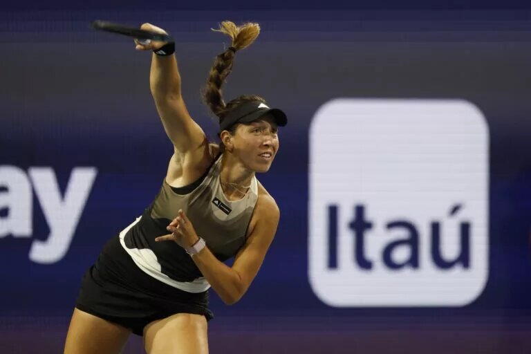 Jessica Pegula in action ahead of the WTA Charleston Open.