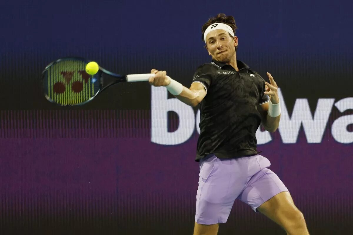 Casper Ruud in action ahead of the ATP Stockholm.