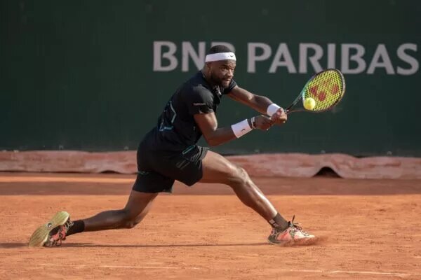 Frances Tiafoe’s French Open Cinderella Run Ends in Heartbreak